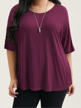BloomChic Supersoft Round Neck T-Shirt - Plum